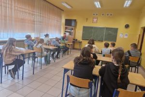 Pogadanka o higienie osobistej w starszych klasach szkoły podstawowej.