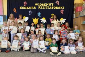 Wszyscy uczestnicy konkursy z nagrodami.