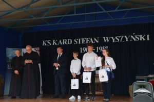 Uczeń klasy ósmej nagrodzony w konkursie.