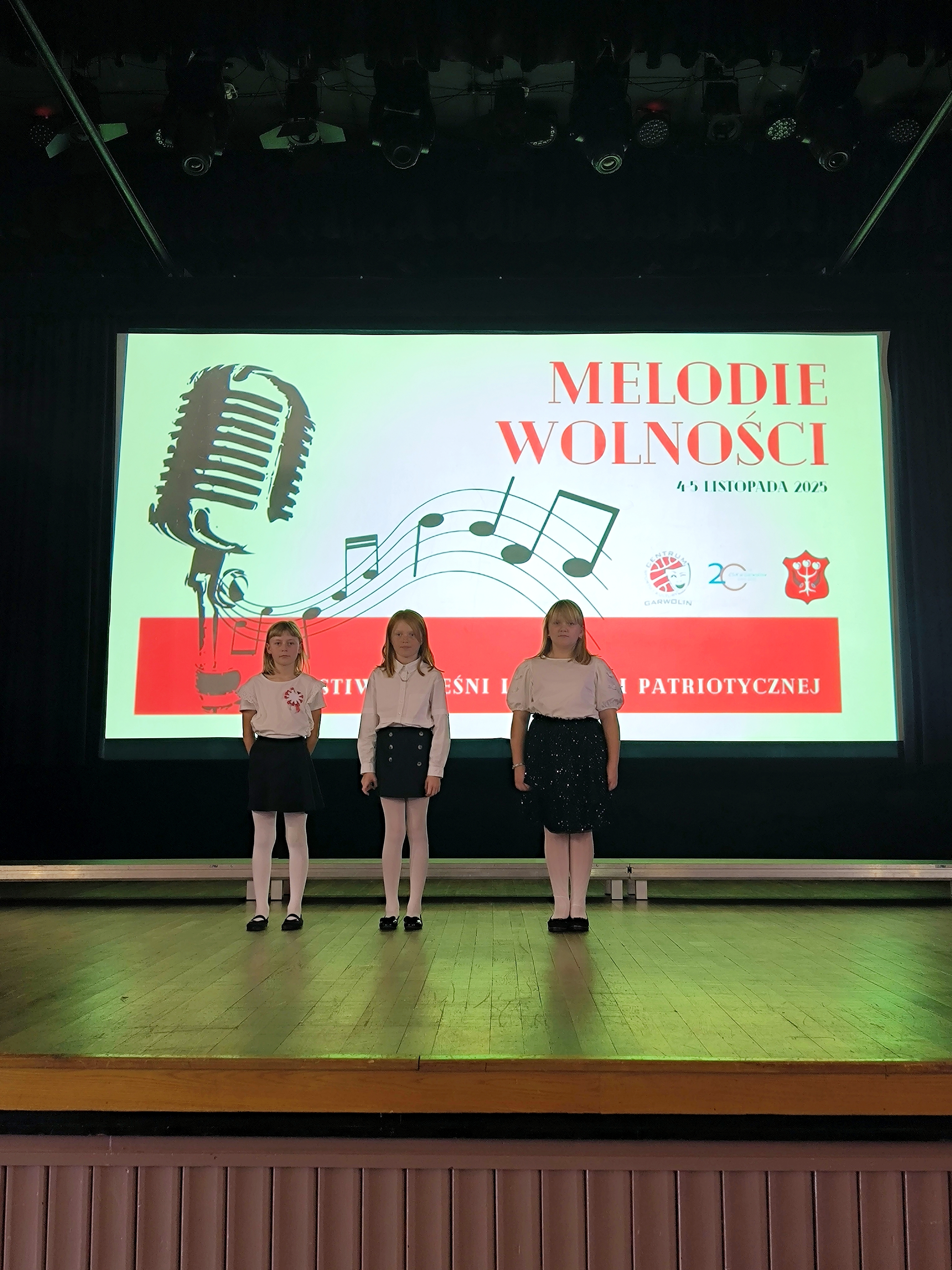 Festiwal Pieśni i Piosenki Patriotycznej „Melodie Wolności”.