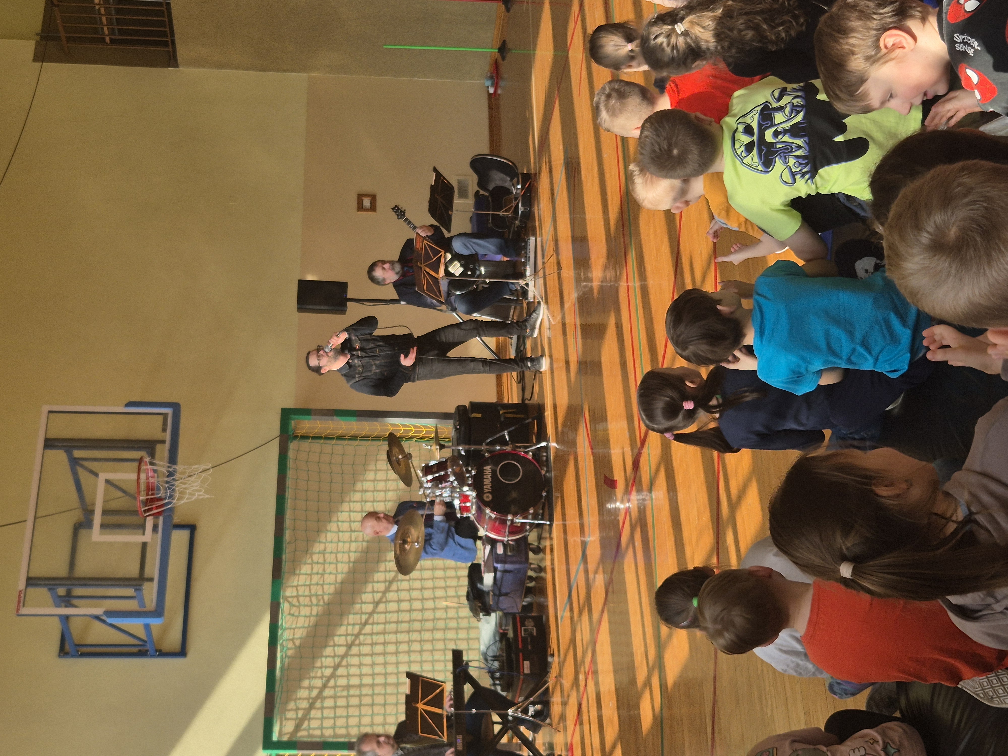 Koncert zespołu muzycznego Limbos.